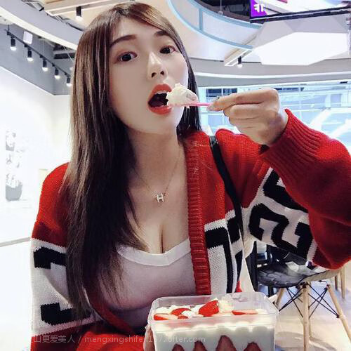 开云体育官方入口-_水上赛车：速度、激情与浪花_，水上飙车