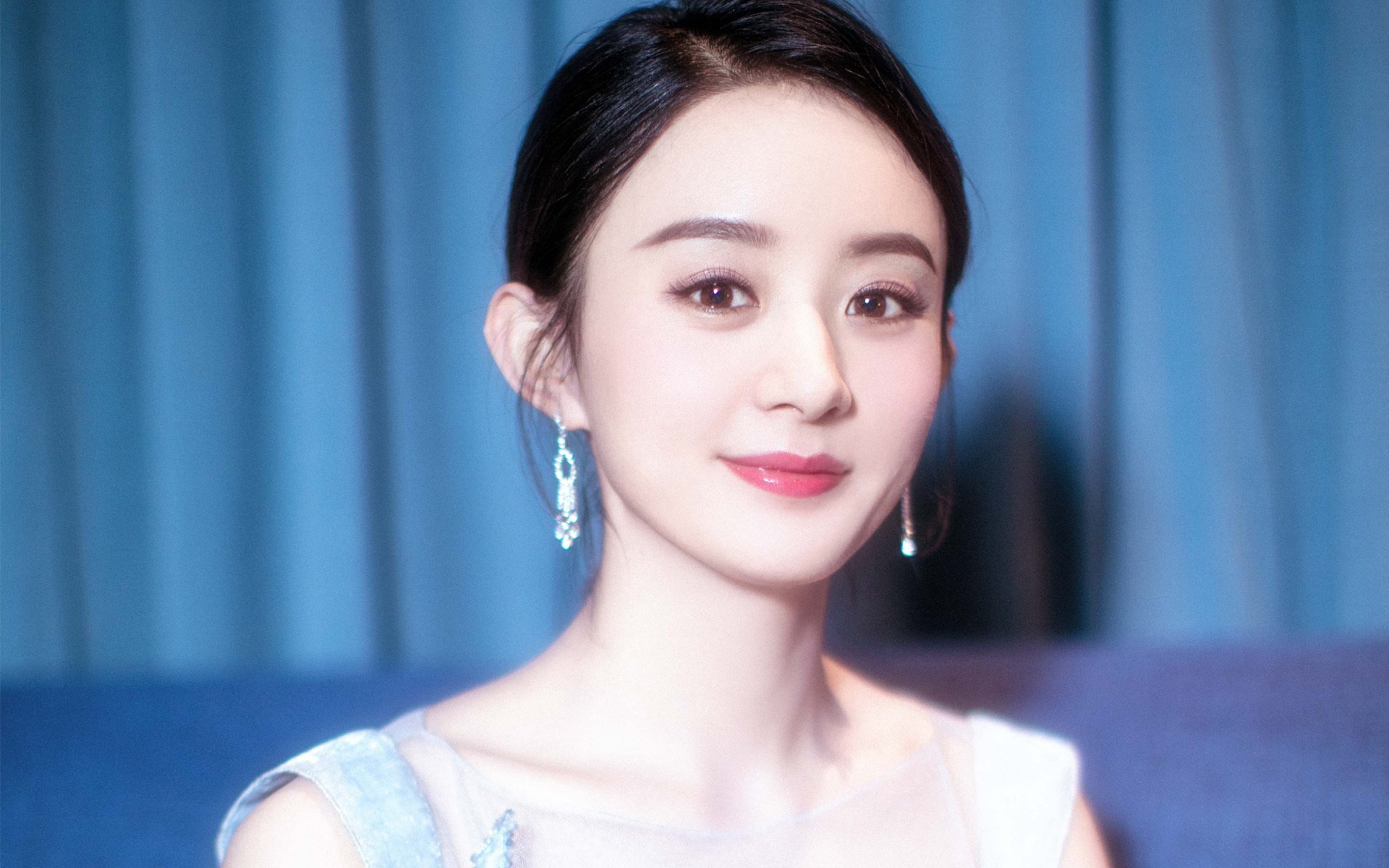 开云体育官方-巴黎圣日耳曼问鼎法甲，姆巴佩荣膺最佳射手，姆巴佩加盟巴黎圣日耳曼